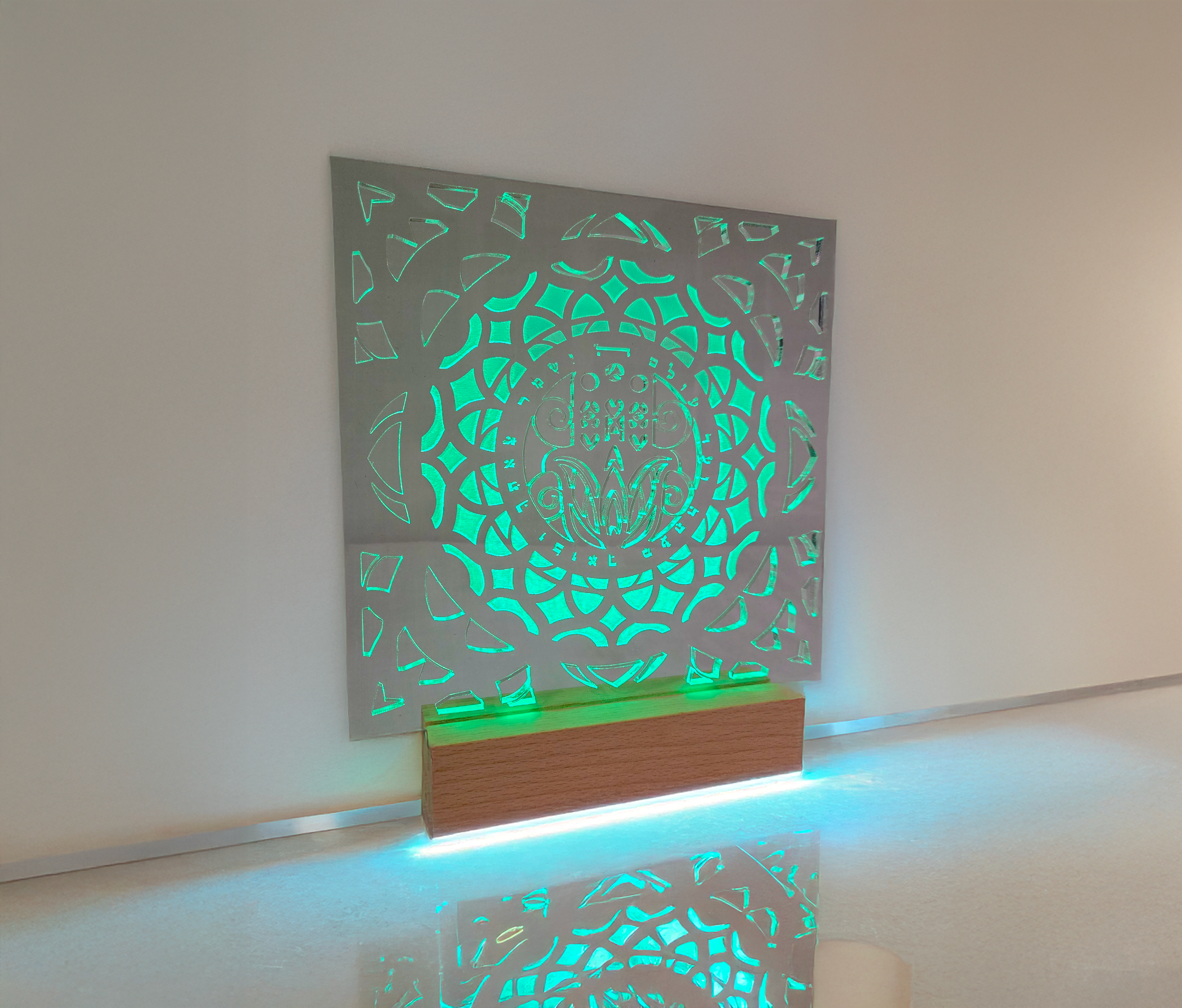 Hamsa LED Light · חמסה תאורה